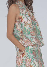 Load image into Gallery viewer, Cocos Palm Print Top