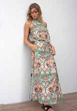 Load image into Gallery viewer, Cocos Palm Print Maxi Skirt