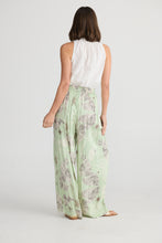 Load image into Gallery viewer, Playa Pant Waterlily