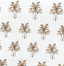 Load image into Gallery viewer, Makeup Remover Headband Palm