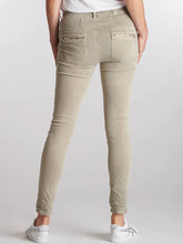 Load image into Gallery viewer, Classic Button Jeans Beige