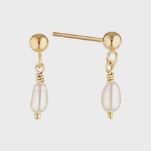 Load image into Gallery viewer, Pearl Raindrop Gold Earrings