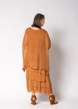 Load image into Gallery viewer, Amulet Silk Top Burnt Toffee