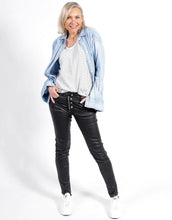 Load image into Gallery viewer, Stevie Jeans Black Coated