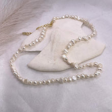 Load image into Gallery viewer, Nyra Freshwater Pearl Choker