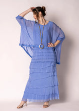 Load image into Gallery viewer, Amulet Silk top Poitano Blue
