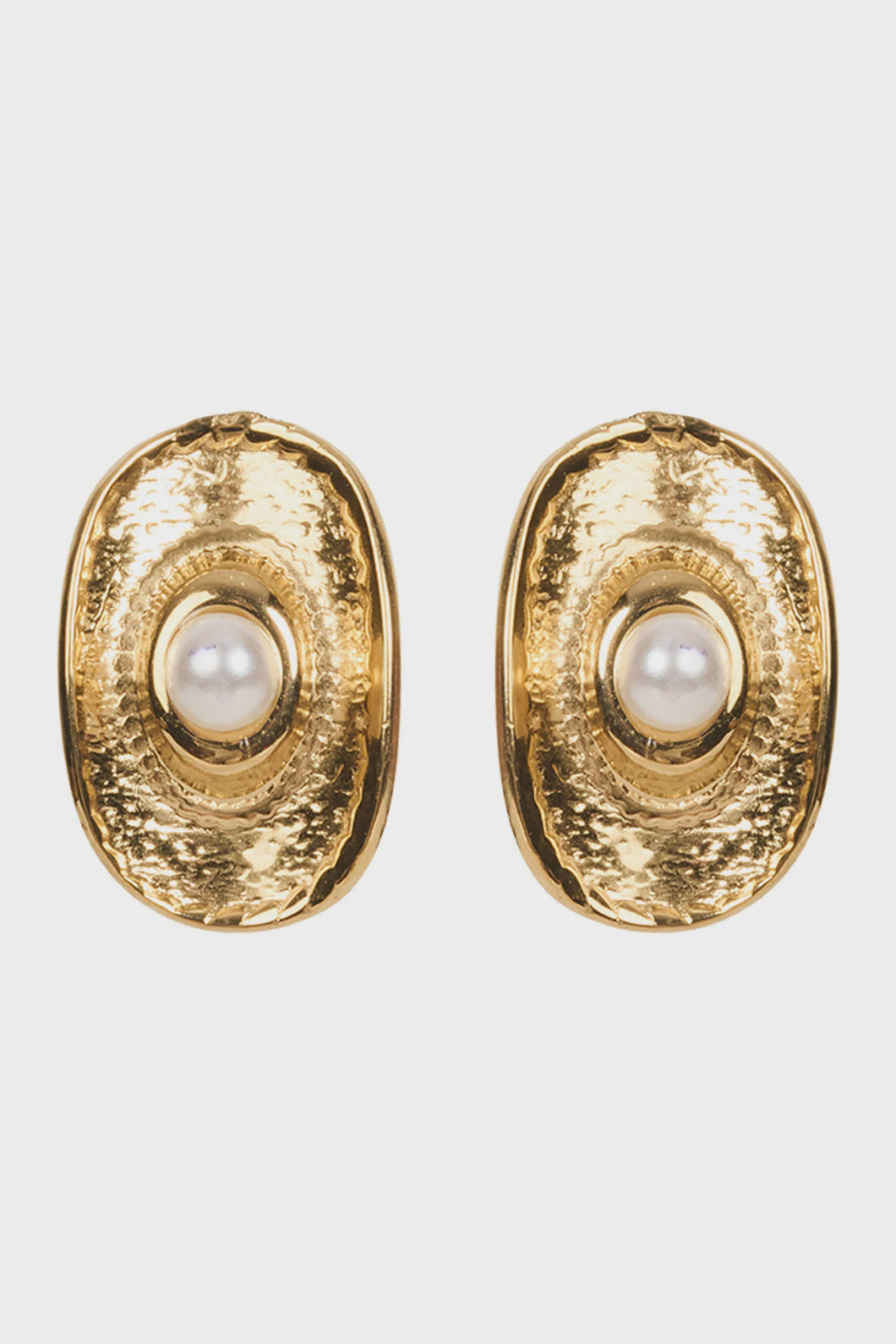 Alegria Earring Oval Pearl