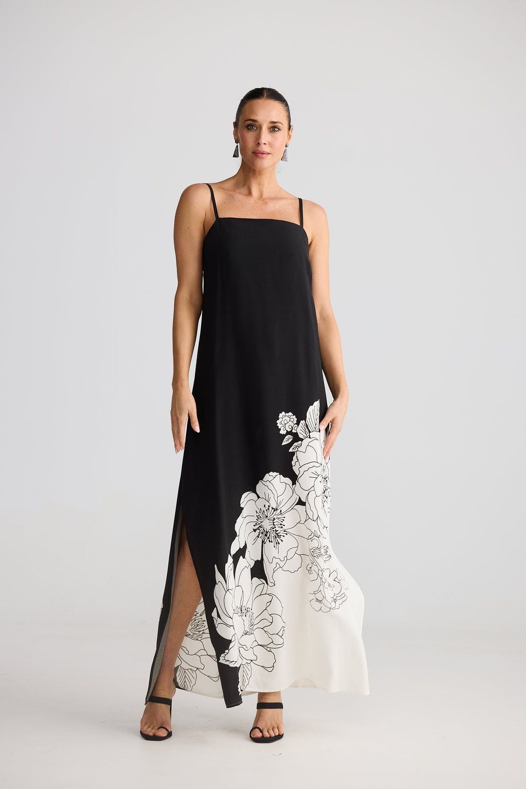 Angelique Maxi Dress Noir Bloom