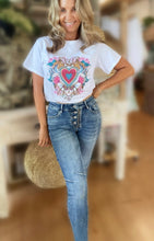 Load image into Gallery viewer, Vintage Heart Tee
