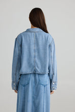 Load image into Gallery viewer, Cruise Jacket - Blue Wash
