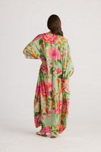 Load image into Gallery viewer, Sunseeker Kaftan Dress Pasito
