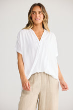 Load image into Gallery viewer, Keko Twist Top White
