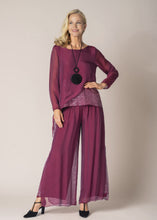 Load image into Gallery viewer, Heathie Top Mulberry Wine
