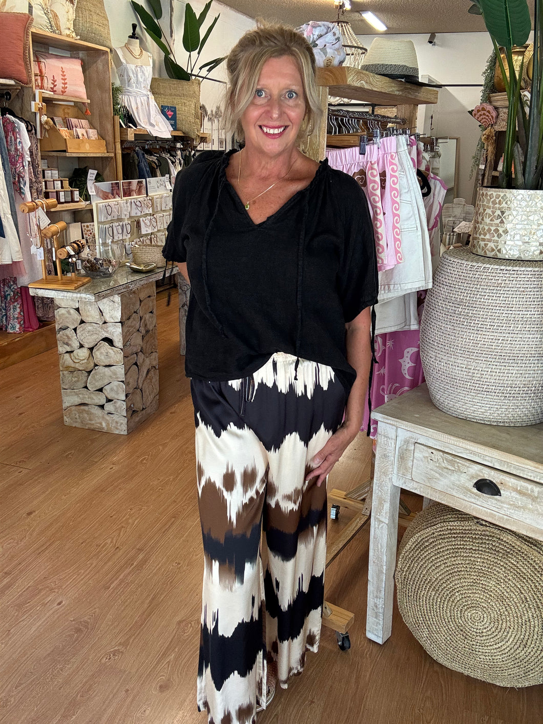 Cindy Black Dye Pant