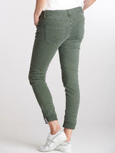 Load image into Gallery viewer, Polo Jean Khaki

