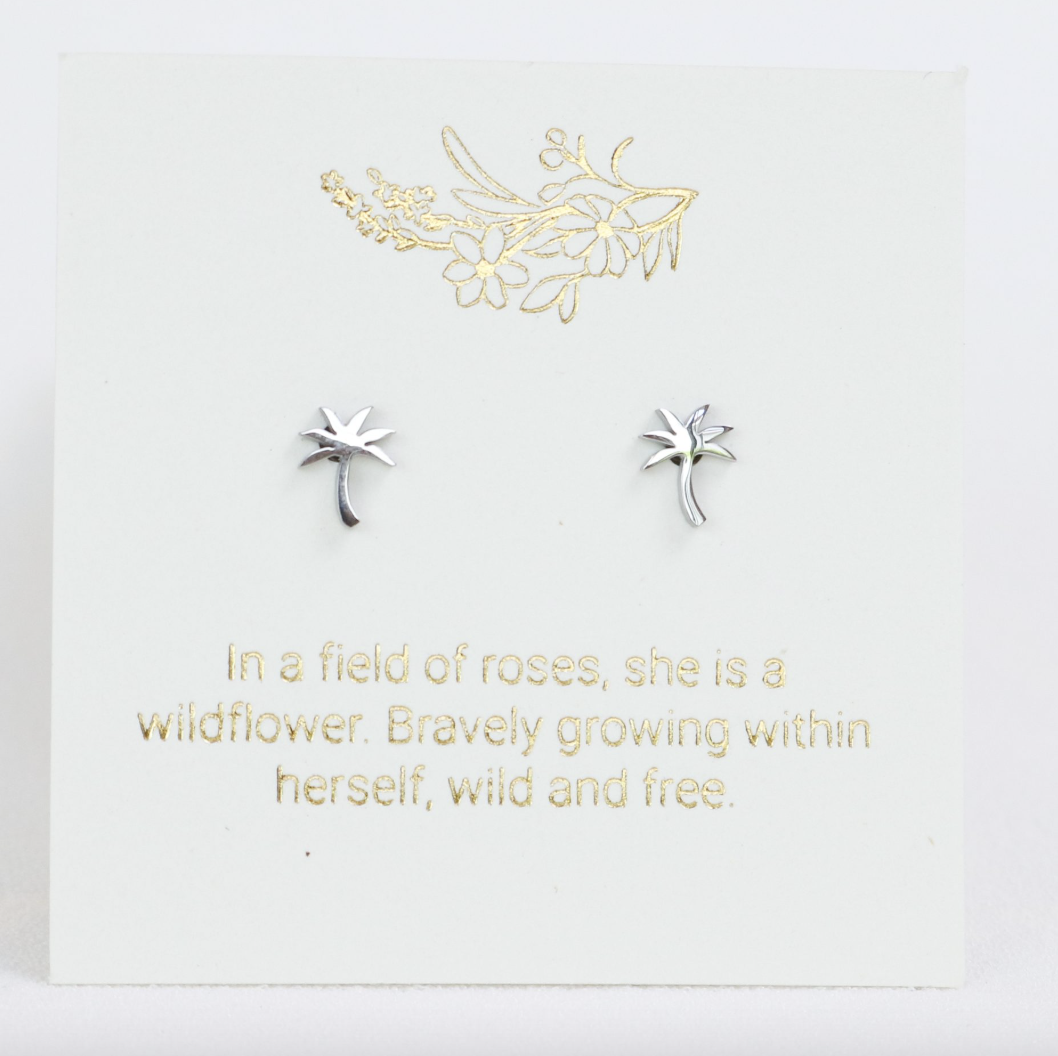 In a Field Stud - Silver