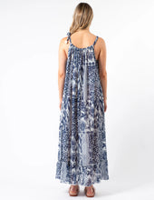 Load image into Gallery viewer, Baha Maxi Dress
