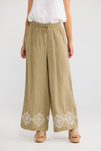Load image into Gallery viewer, Colbie Pant Khaki Linen
