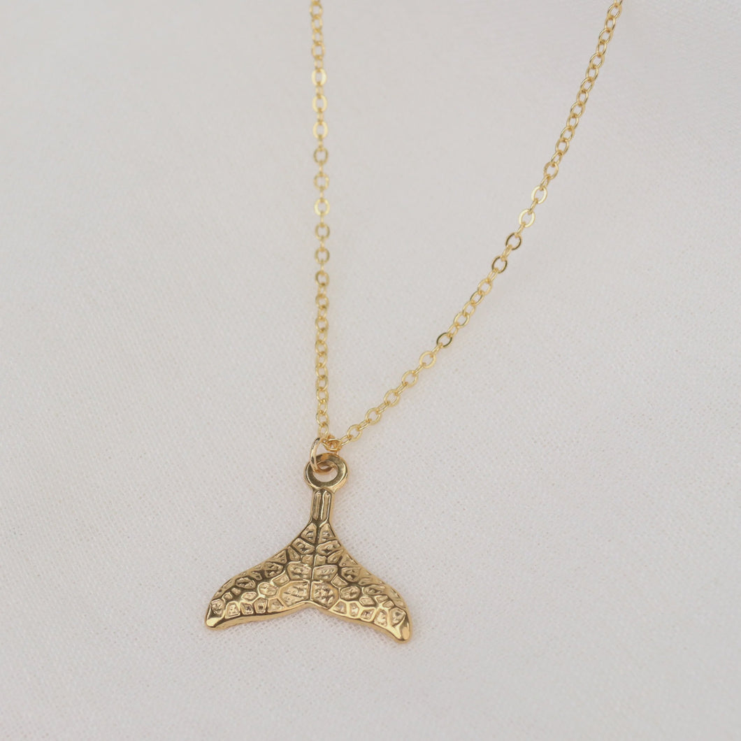 Sipadam Whale Necklace