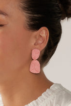 Load image into Gallery viewer, Sojourn Drop Earring Cameo
