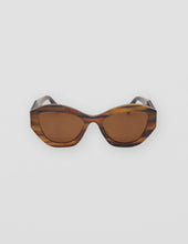 Load image into Gallery viewer, Thea Sunglasses Zebra Brown
