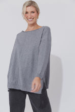 Load image into Gallery viewer, Cairo Jumper Storm OS
