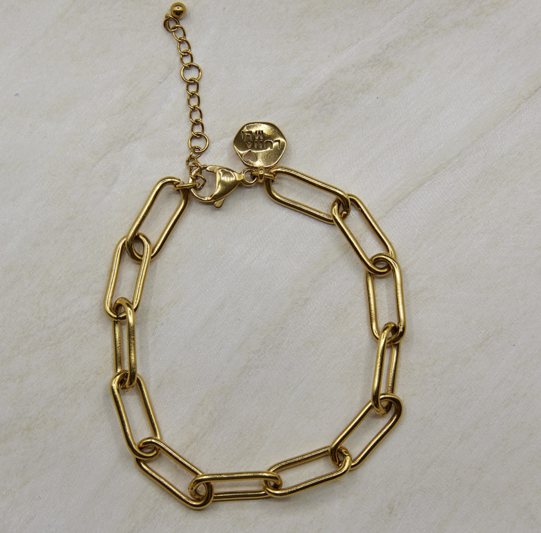 Chunky Paperclip Charm Bracelet Gold