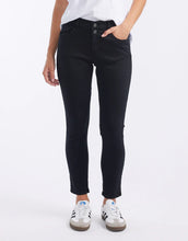 Load image into Gallery viewer, Emma Stretch Jean Black
