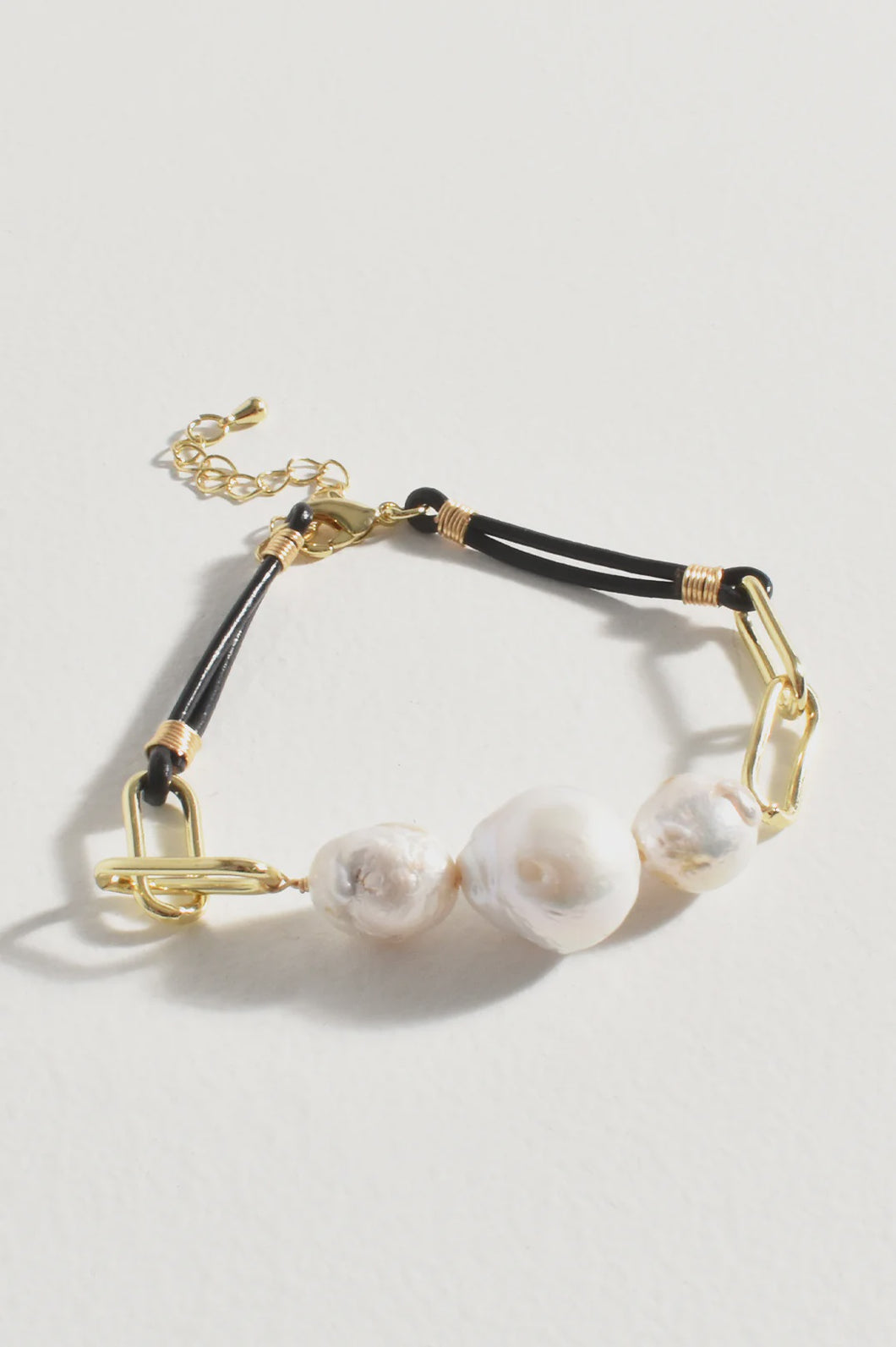 Leather Chain Freshwater Pearl Bracelet Black