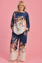 Load image into Gallery viewer, Lisa Silk Pant Navy Floral

