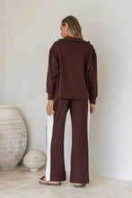Load image into Gallery viewer, Off Duty Sweat Chocolate
