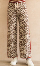 Load image into Gallery viewer, Snow Leopard Pant
