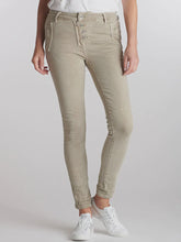 Load image into Gallery viewer, Classic Button Jeans Beige
