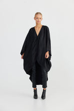 Load image into Gallery viewer, Claudia Overshirt Crinkle

